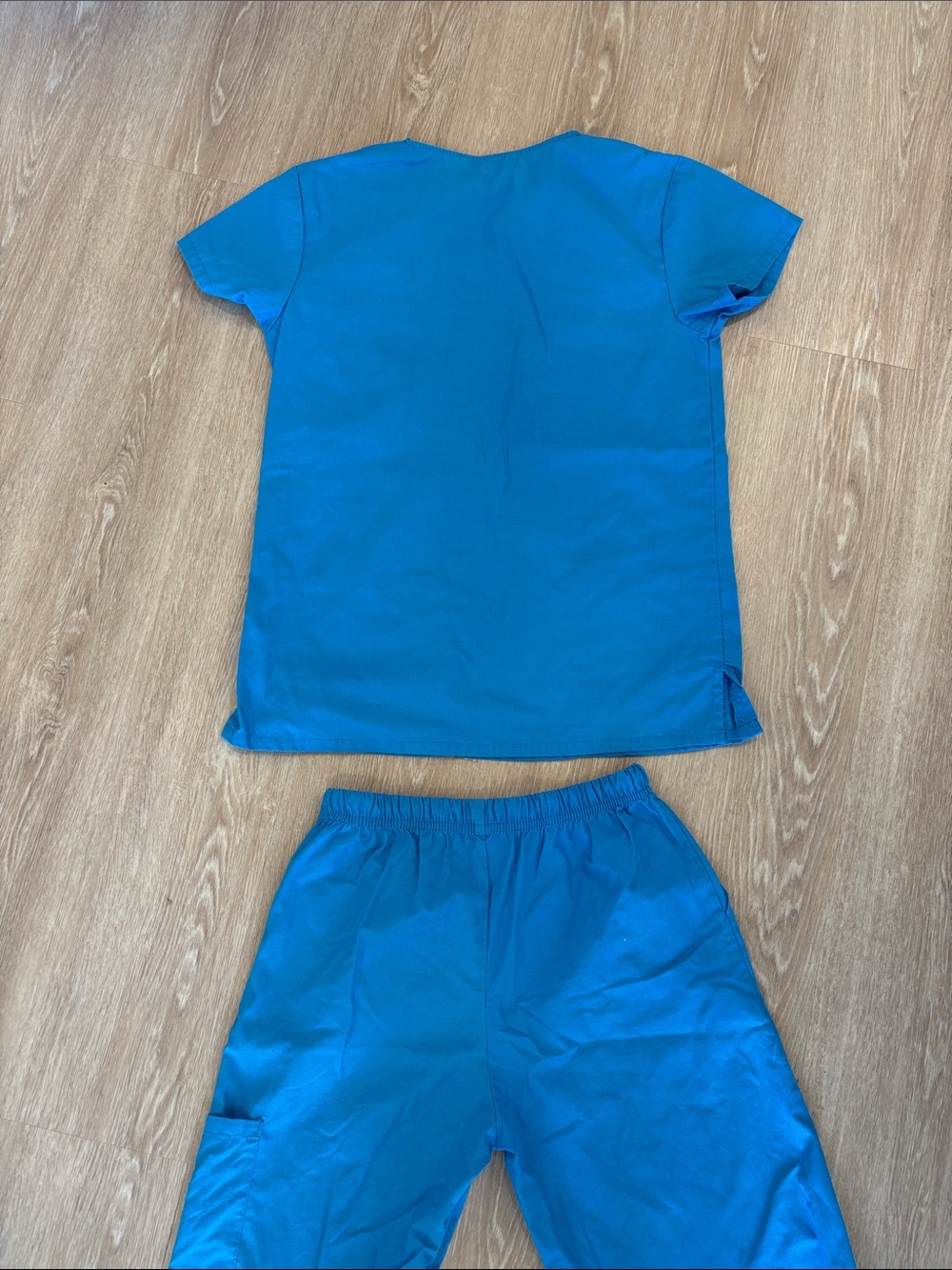 XS Blue Scrub Set - Picture 4 of 4